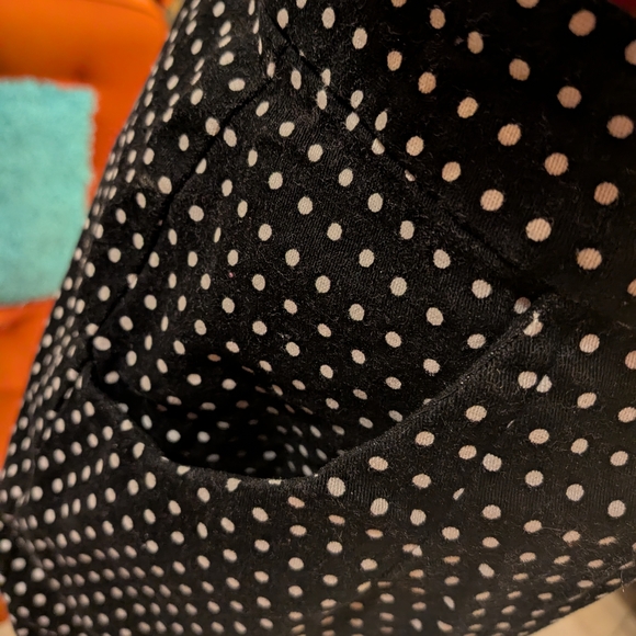 Collectif Black and White Polka Dot Top - Picture 2 of 6